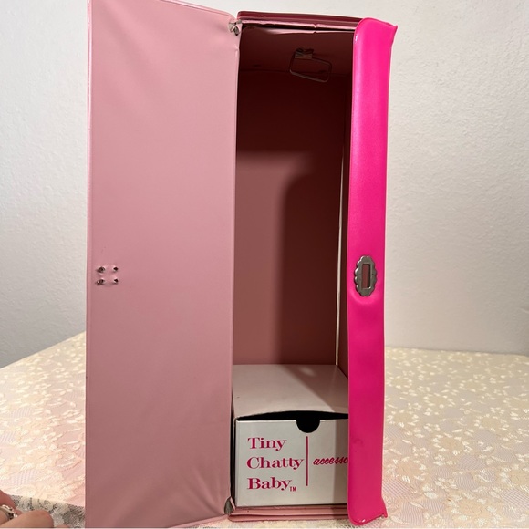 Tiny Baby Chatty Cathy With Case From Mattel 1962 Outfit & Bottle No Talk - Picture 9 of 11